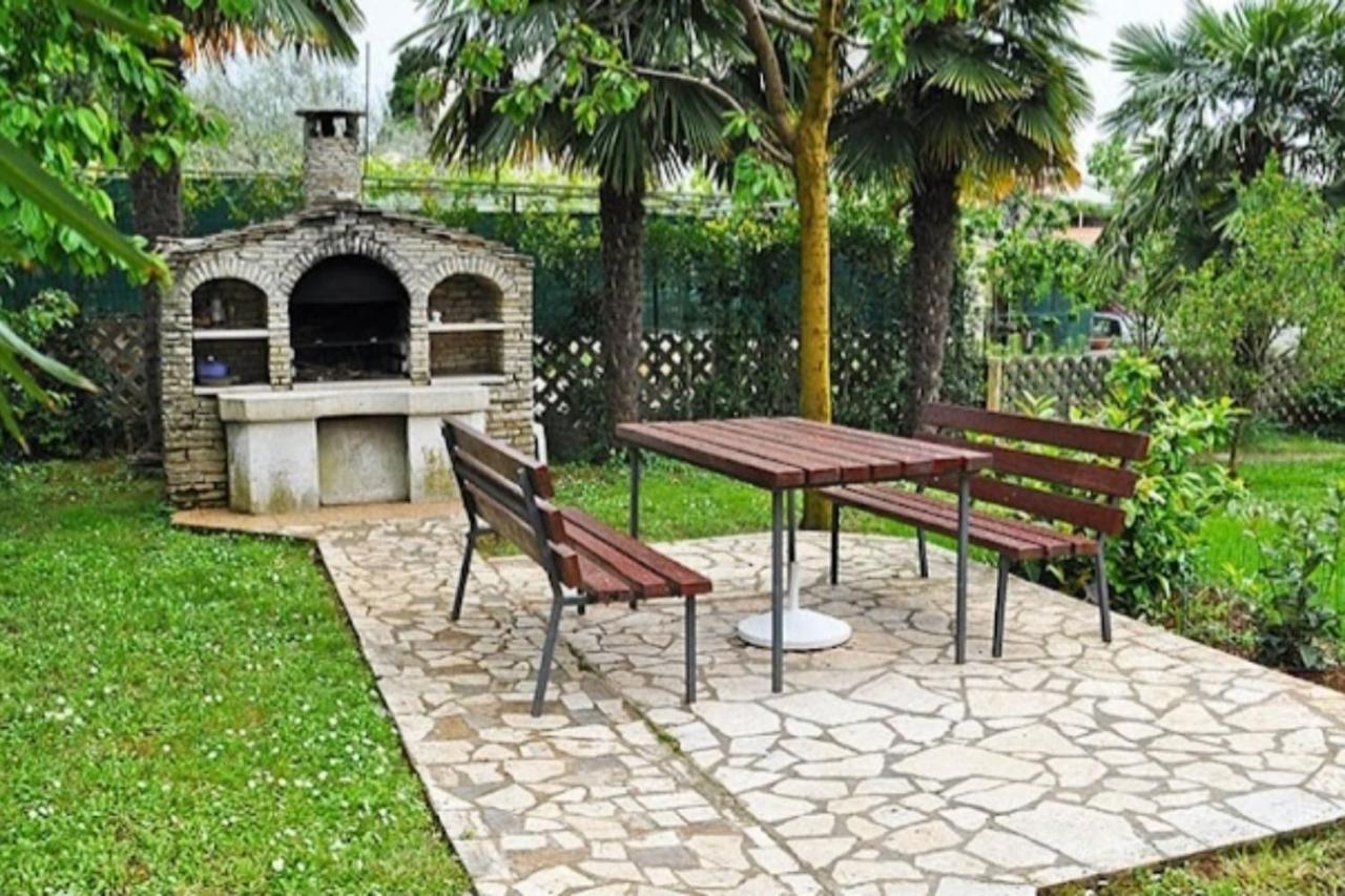 Apartment A4 Ines Near Beach Porec Exterior photo