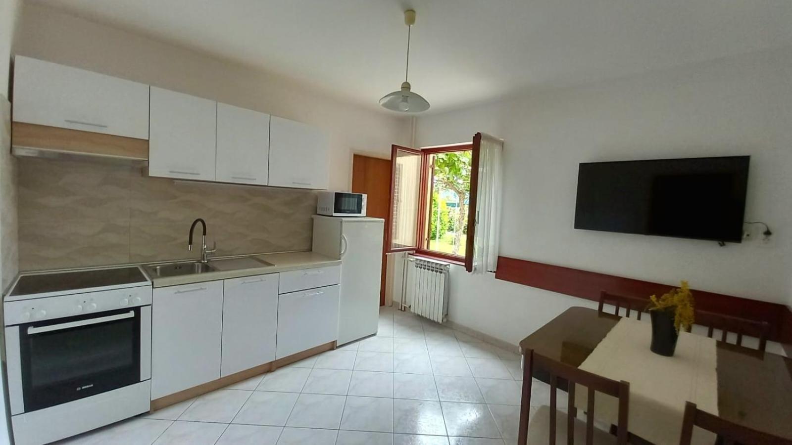 Apartment A4 Ines Near Beach Porec Exterior photo