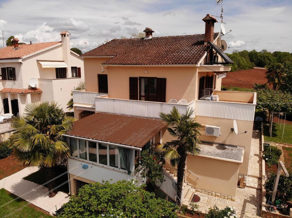 Apartment A4 Ines Near Beach Porec Exterior photo